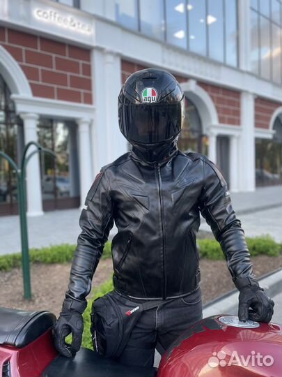 Новая кожаная мотокуртка Dainese