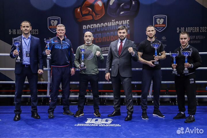 Тренер по боксу