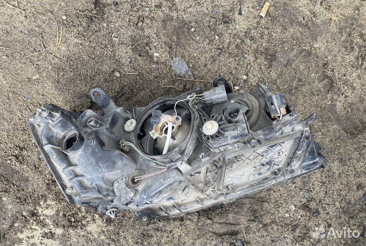 Фара левая Subaru Outback BP9