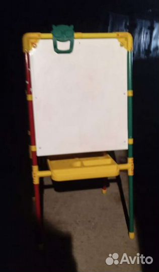 Мольберт детский двухсторонний