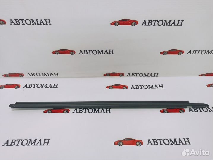 Бархотка передняя правая Тигуан 2 2016-2021