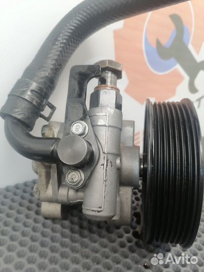 Насос гур Kia Sorento 1 2,5 145л.с