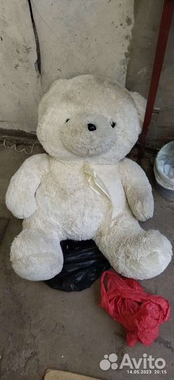 Плюшевый медведь