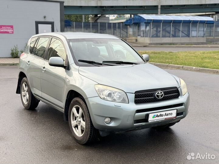 Toyota RAV4 2.0 AT, 2007, 220 000 км