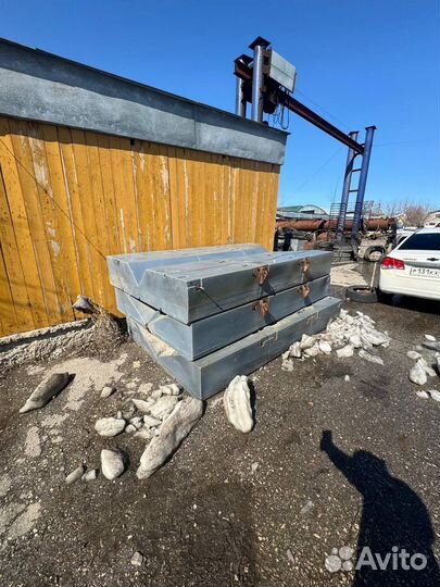 Понтон для гидроцикла