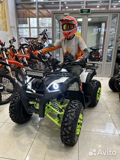 Квадрик Avantis хантер 200сс люкс