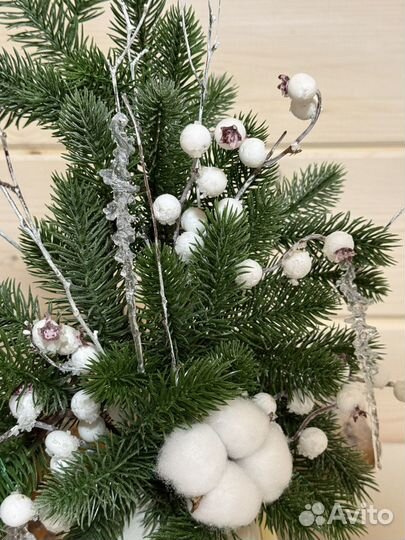 Новогодняя композиция эко стиль