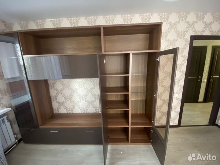 Мебель в гостиную бу