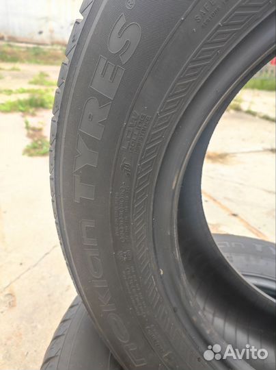 Nokian Tyres Hakka Black 2 SUV 215/70 R16 57V