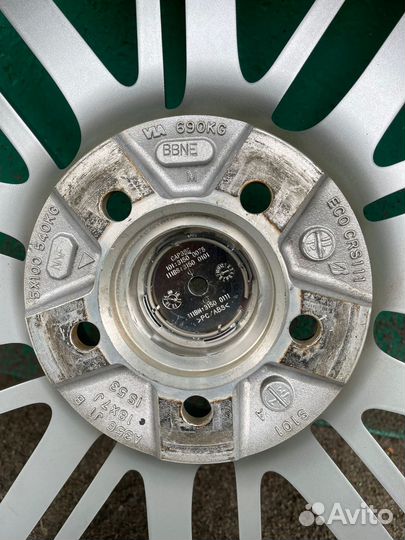 8,5кг японские диски Bridgestone R18 5-100