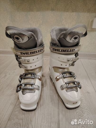 Горнолыжные ботинки Dalbello
