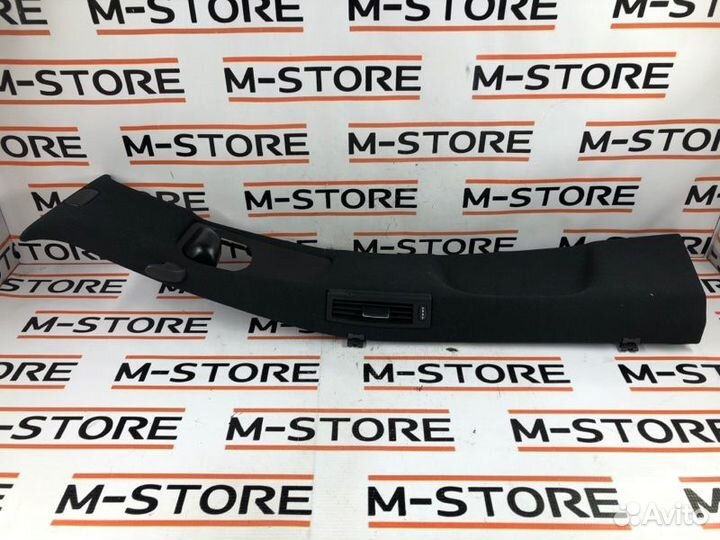 Обшивка стойки левая Mercedes-Benz S-Class W221