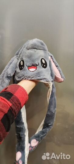 Шапки с двигающимися ушами