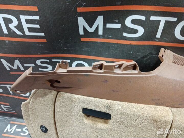 Обшивка багажника левая Porsche Cayenne 955 M4800