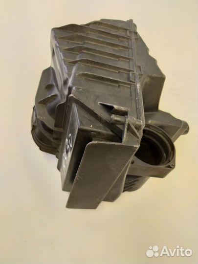 Корпус воздушного фильтра renault megan 3