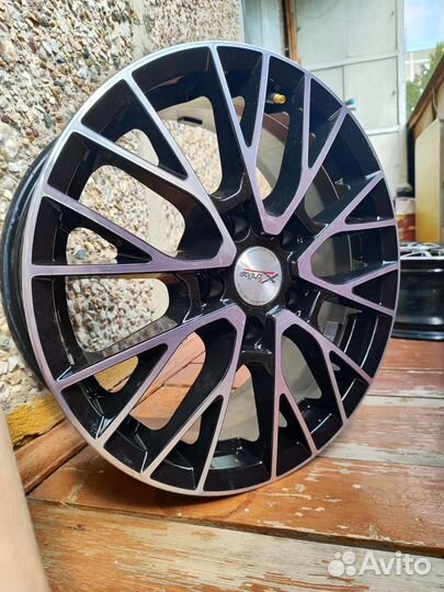 Литые диски (новые) r16 5x114 3