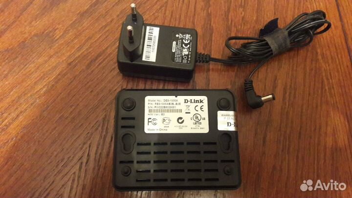 Маршрутизатор/ Коммутатор D-Link DES-1005А