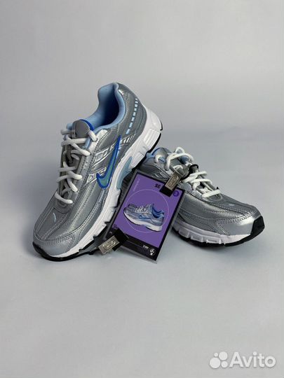 Nike Initiator