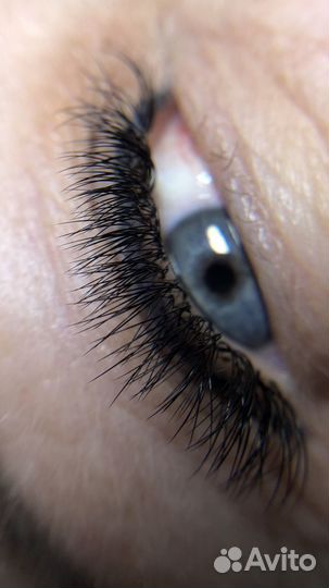 Наращивание ресниц