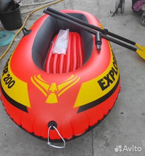 Надувная лодка новая intex original foxy