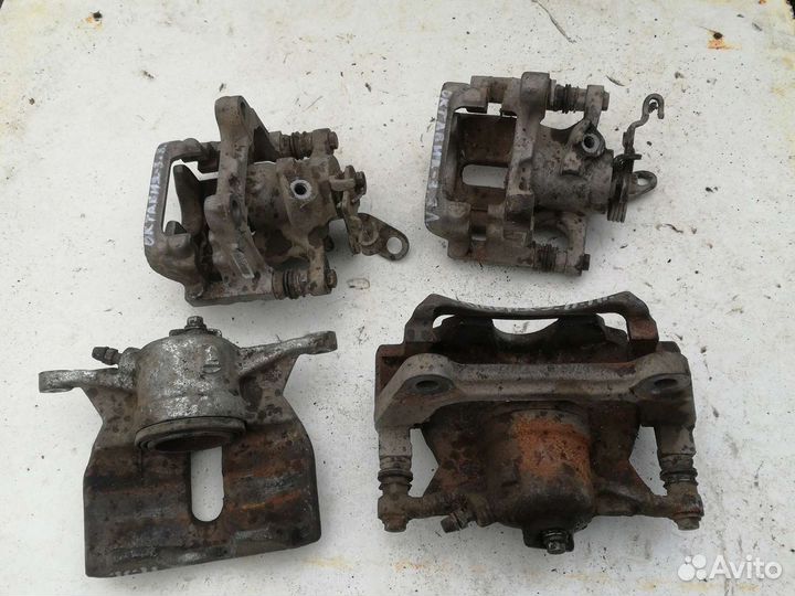 Суппорт тормозной Шкода октавия 3 а7