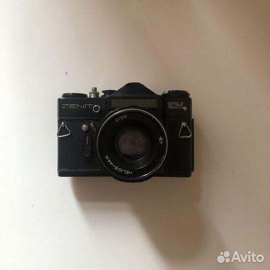 Плёночный фотоаппарат СССР Zenit 1 и ем