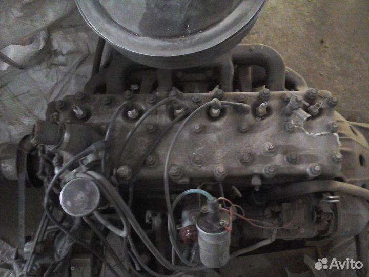 Двигатель газ 52