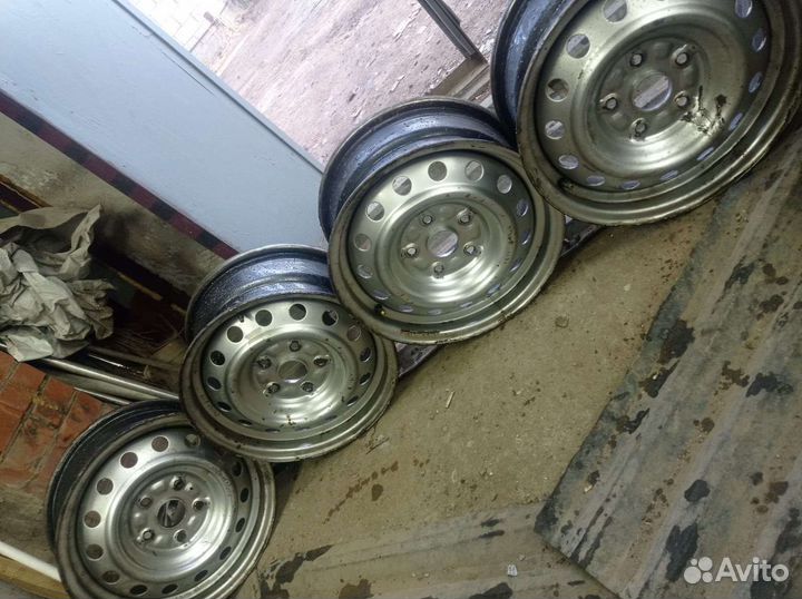 Диски r15 5x114.3