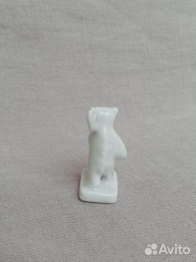 Статуэтка фигурка фарфор медведь СССР