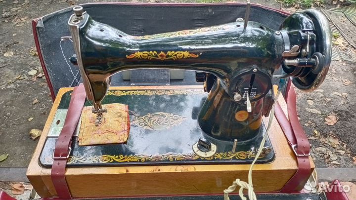 Швейная машинка мш-2 в чехле