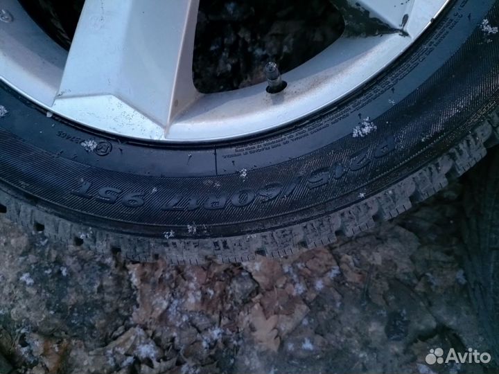 Колёса зимние 215/60 R17 114.3 nissan