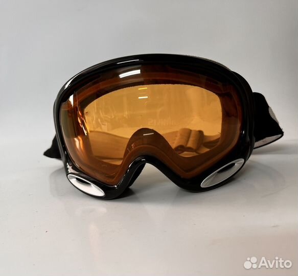 Горнолыжная маска очки