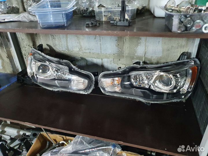 Фары перед Bi-Xenon оригинал mitsubishi lancer 10