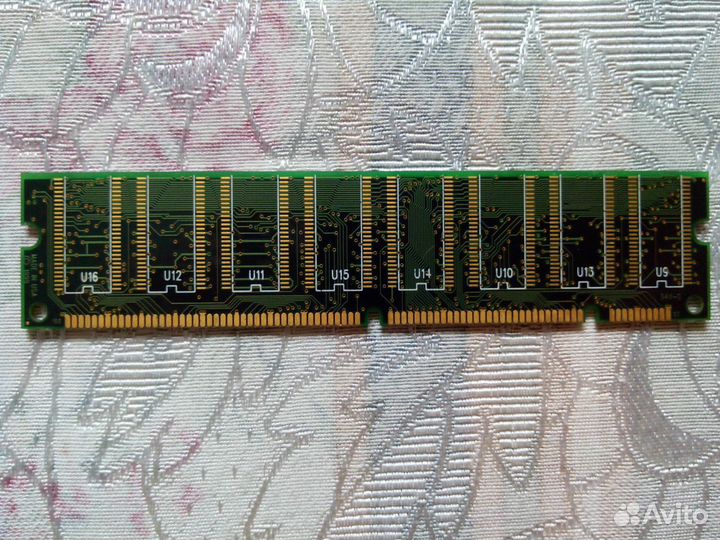 Micron MT48LC8M8A2TG-8E E (SDR / PC 100 / 64 Мб)