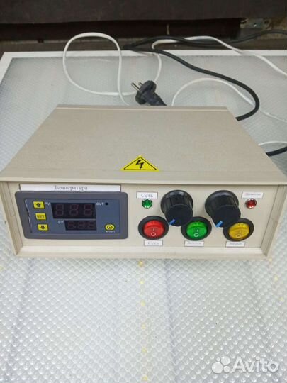 Блок управления коптильней