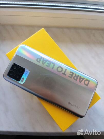 Realme 8