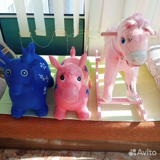 Лошадь игрушка