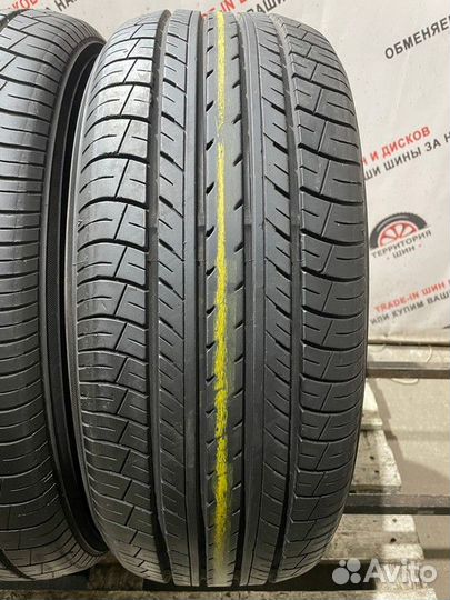 Yokohama dB Decibel E70 215/55 R17 94V