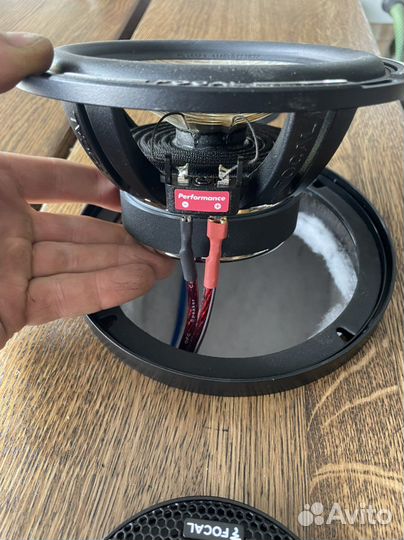 Напольная трёх полосная акустика рупорного типа