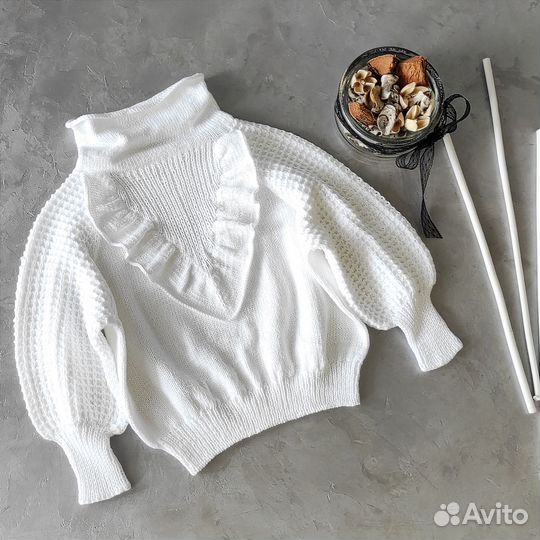 Свитер