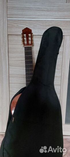 Классическая гитара yamaha c40