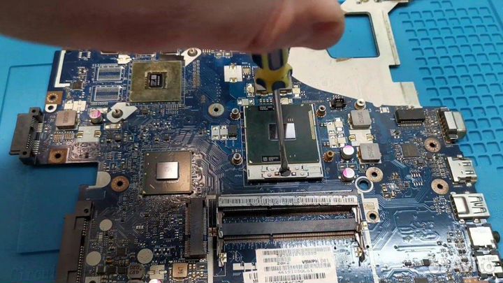 Набор текста на Аари