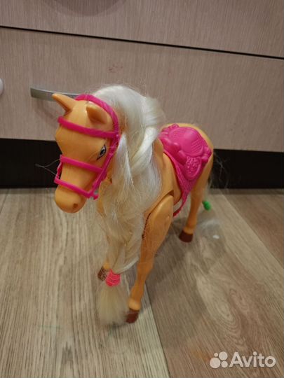 Лошадка игрушка