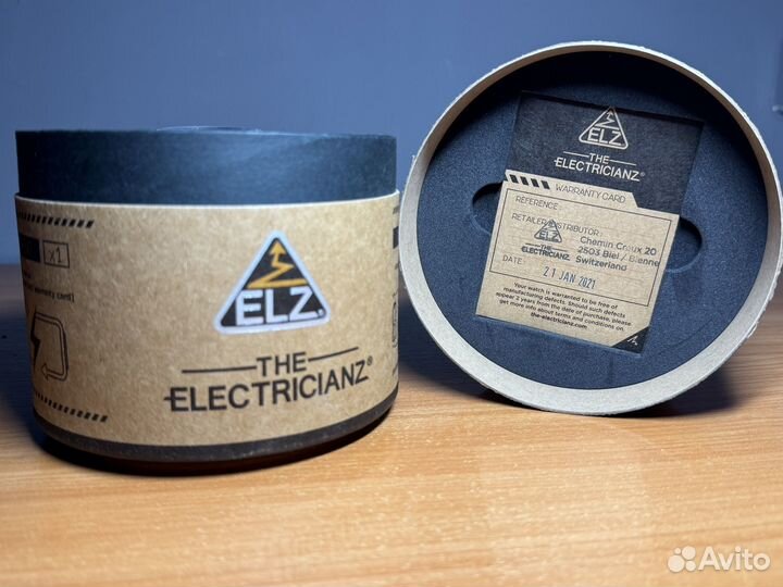 Часы наручные The Electricianz ZZ-A3C/02