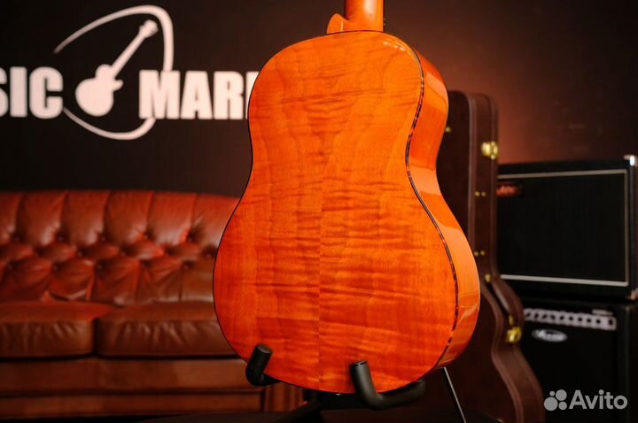 Укулеле Баритон Ortega (Комплект)