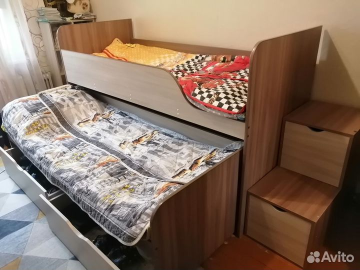 Двухъярусная кровать выдвижная