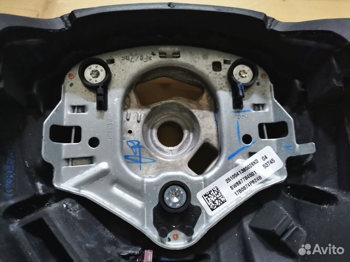 Руль с подогревом кожа BMW F15 F16