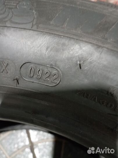 Michelin X-Ice North 4 195/65 R15