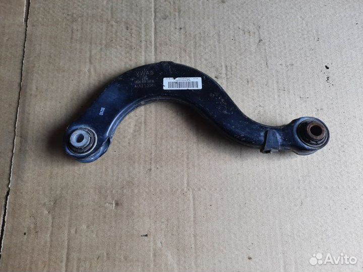 Рычаг поперечный задний Volkswagen Tiguan 2012