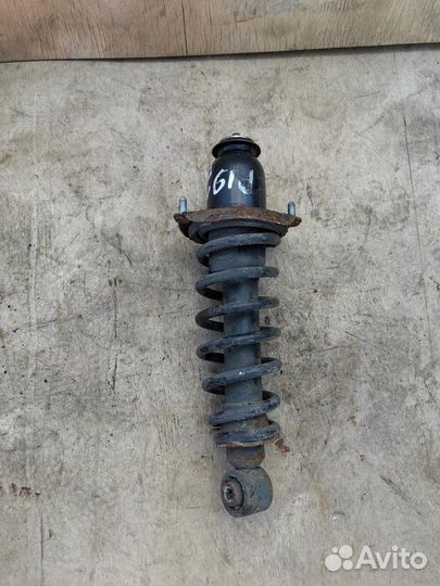 Амортизатор задний toyota Avensis 2